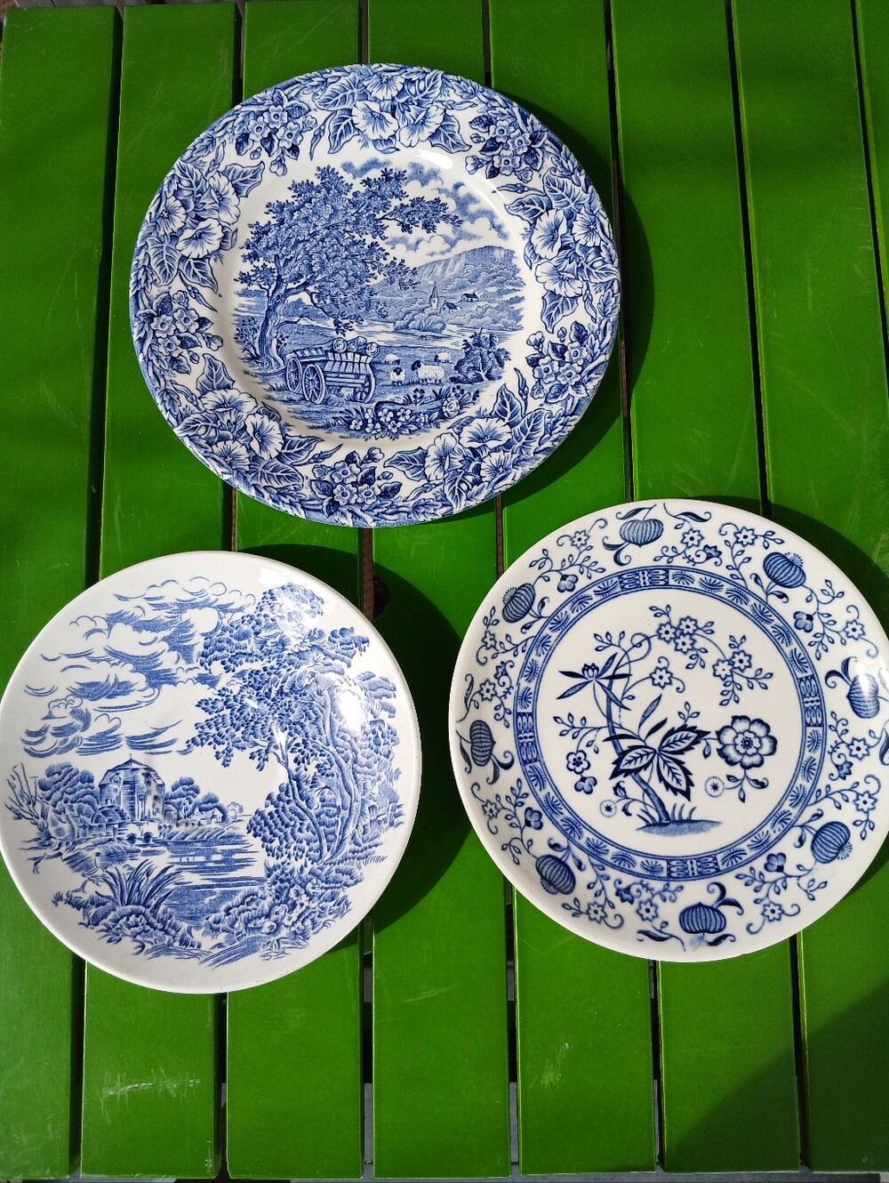 Vintage Blue And White Small Decorative Dishes
